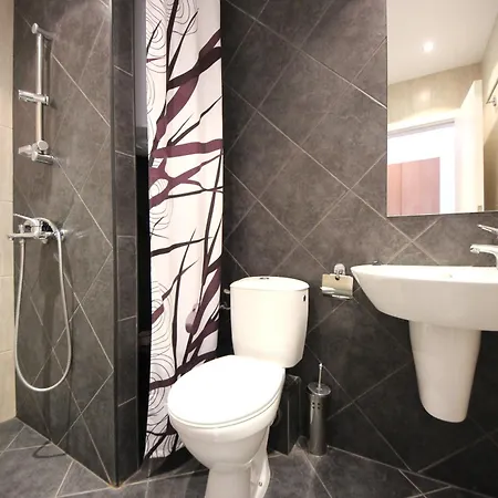 Apartament Menada Kavaci