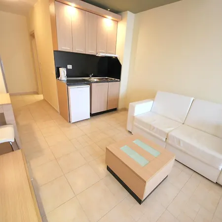 Menada Kavaci Apartament