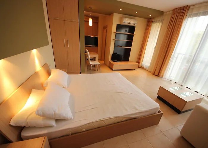 Menada Kavaci Appartement *